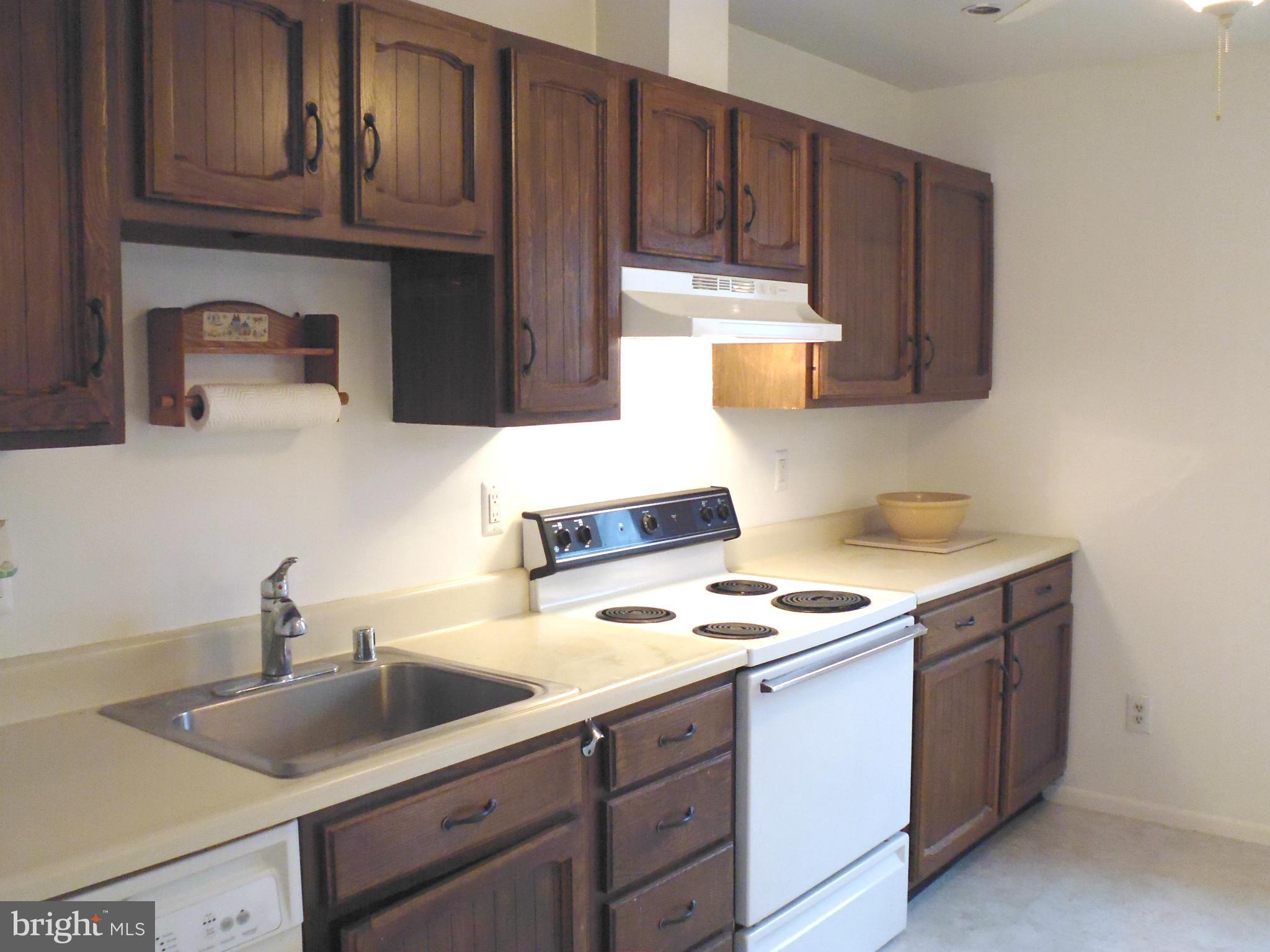 1357 Moyer Road Annapolis, MD 21403 - Photo 4 of 21 Kitchen