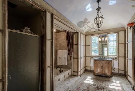 $5,995,000 | 420 El Arroyo Road, Hillsborough, CA 94010