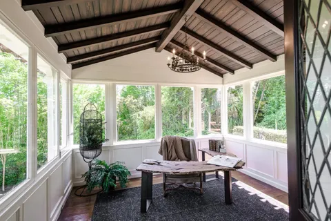 $5,995,000 | 420 El Arroyo Road, Hillsborough, CA 94010