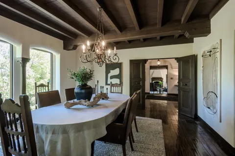 $5,995,000 | 420 El Arroyo Road, Hillsborough, CA 94010