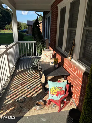 $149,000 | 251 Jackson Street, Clintwood, VA 24228