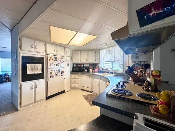 $65,000 | 1218 East Cleveland Avenue, Unit 152, Madera, CA 93638