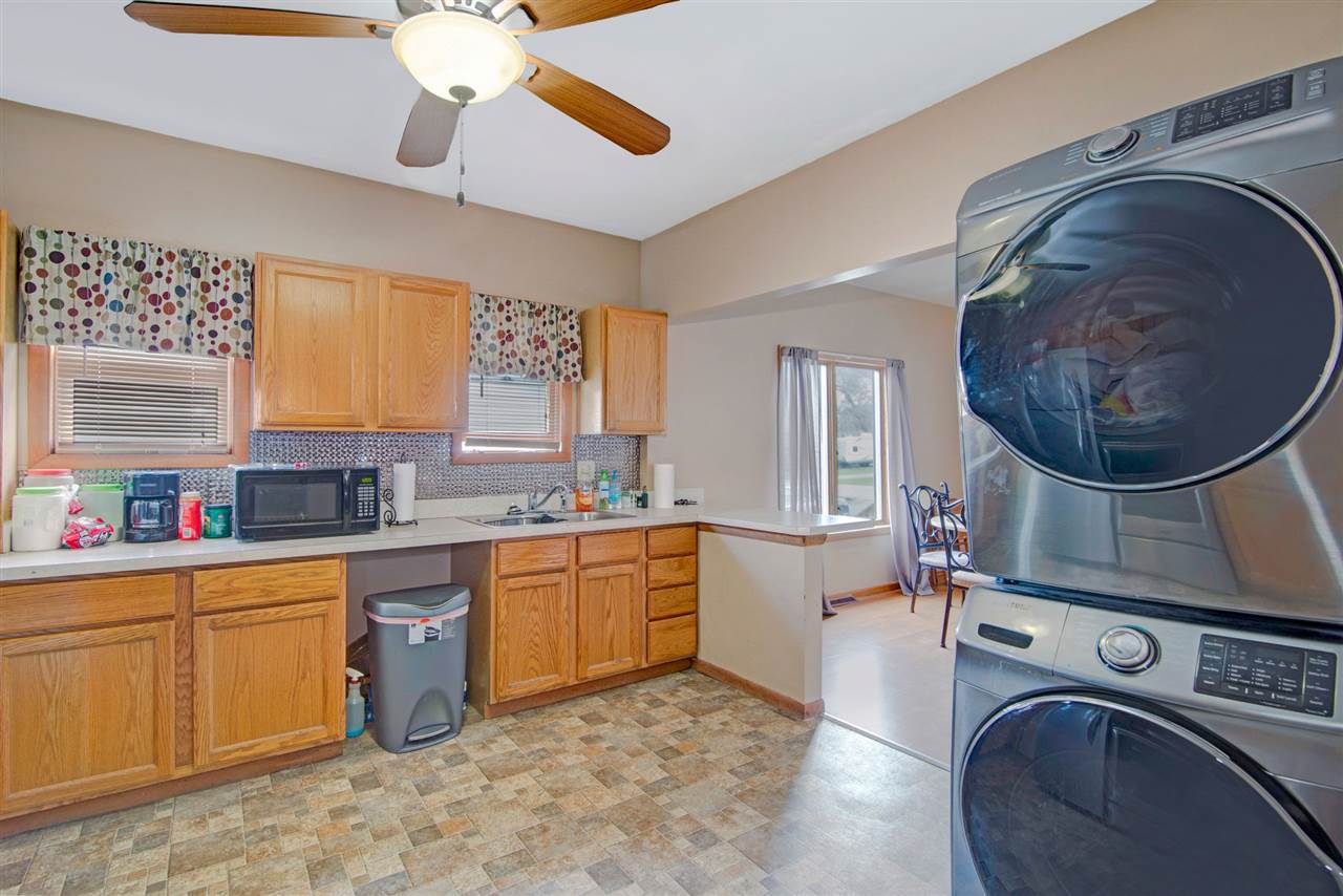 207 Harvard Street Bay City, MI 48708 - Photo 8 of 18