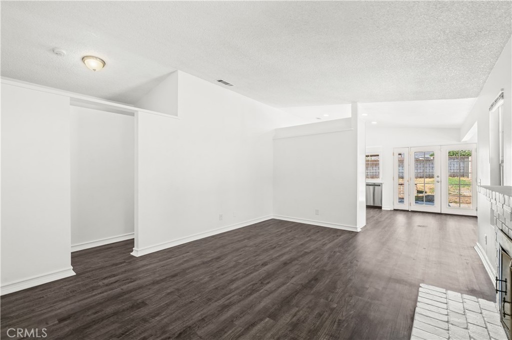 27394 Rustic Lane Highland, CA 92346 - Photo 6 of 41