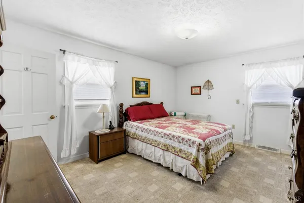 $339,900 | 14 Sleepy Hollow Road, Lynchburg, VA 24502