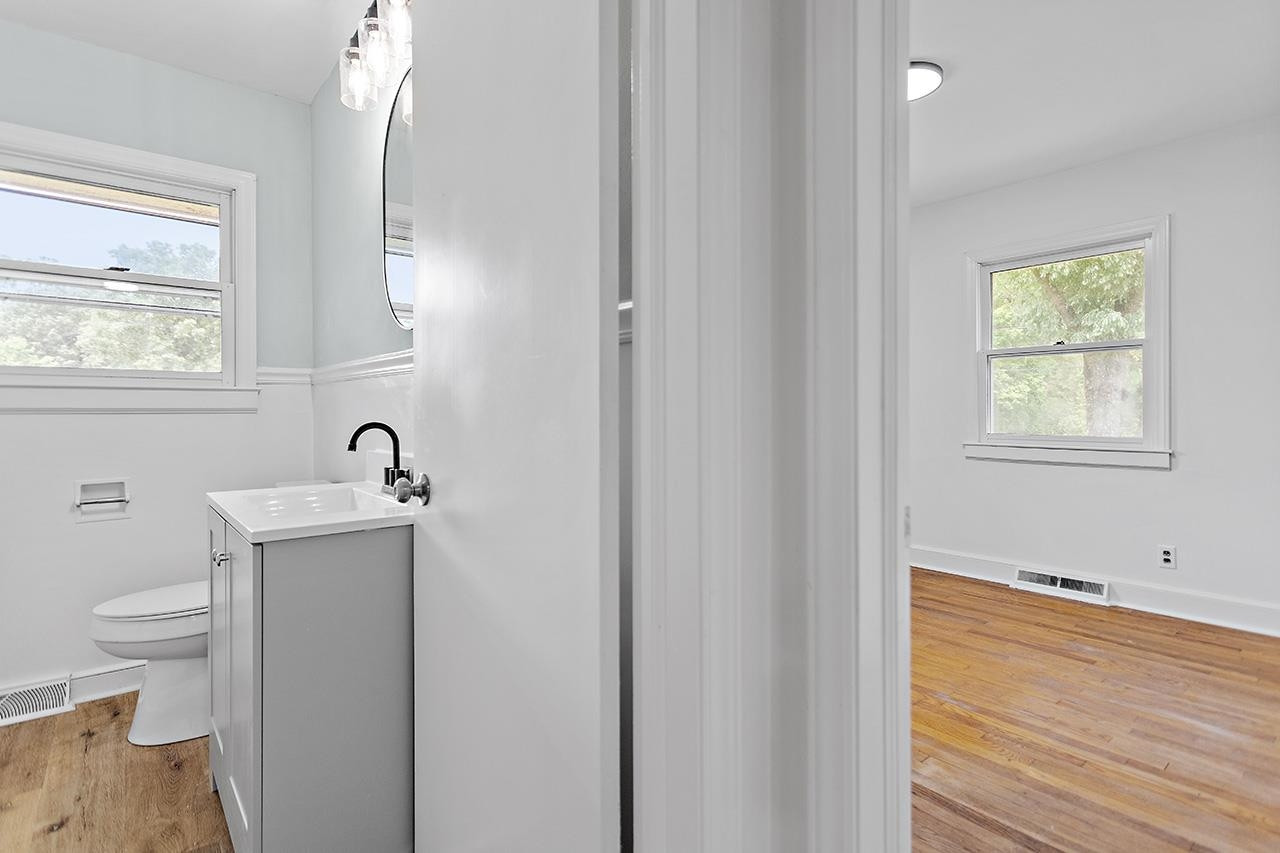 402 Hocutt Road Durham, NC 27703 - Photo 7 of 21 Photo 7