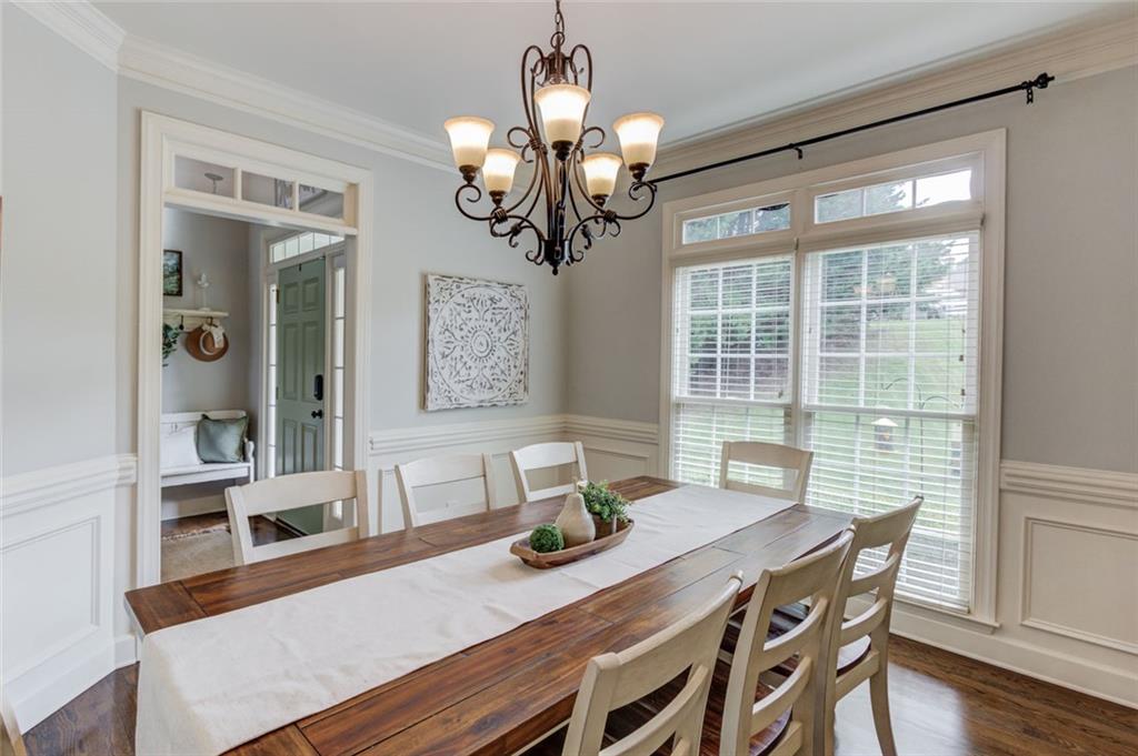 818 Oak Ridge Terrace Loganville, GA 30052 - Photo 11 of 70 Gallery Image 11