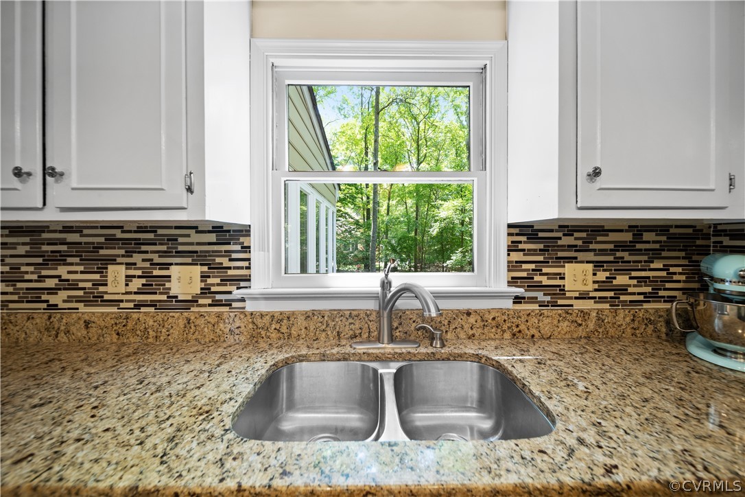 5712 Oak Knoll Road Midlothian, VA 23112 - Photo 11 of 45 Gallery Image 11