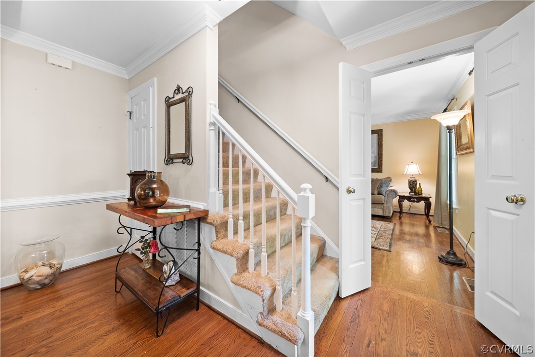 5712 Oak Knoll Road Midlothian, VA 23112 - Photo 4 of 45 Gallery Image 4