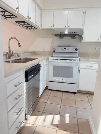 $2,850 | 770 Tuolumne Avenue, Thousand Oaks, CA 91360