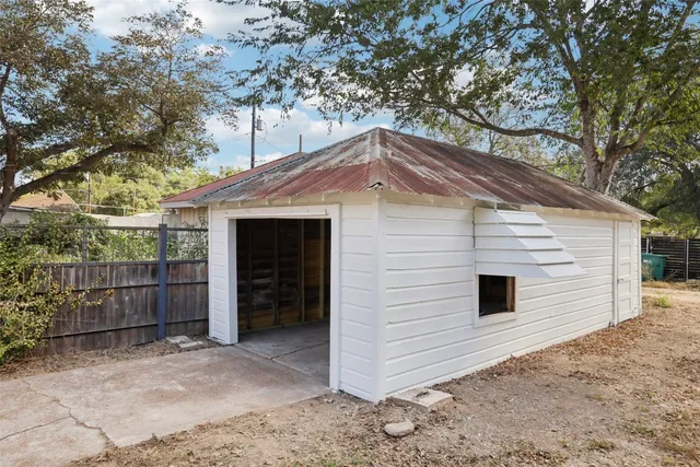 $275,000 | 602 Short Street, Smithville, TX 78957