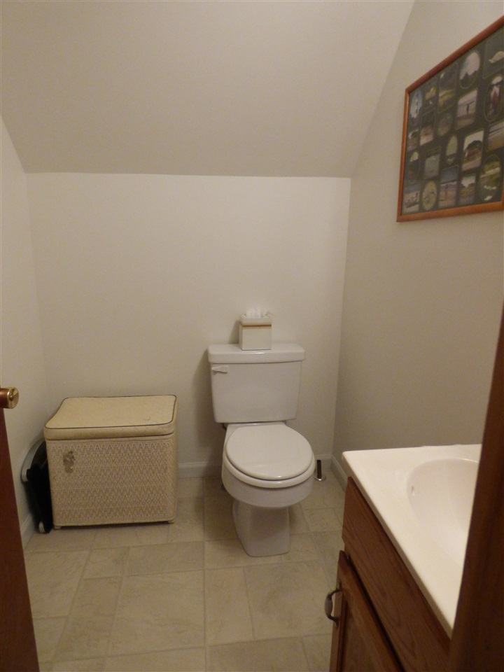 52 County Road Pownal, VT 05261 - Photo 23 of 28