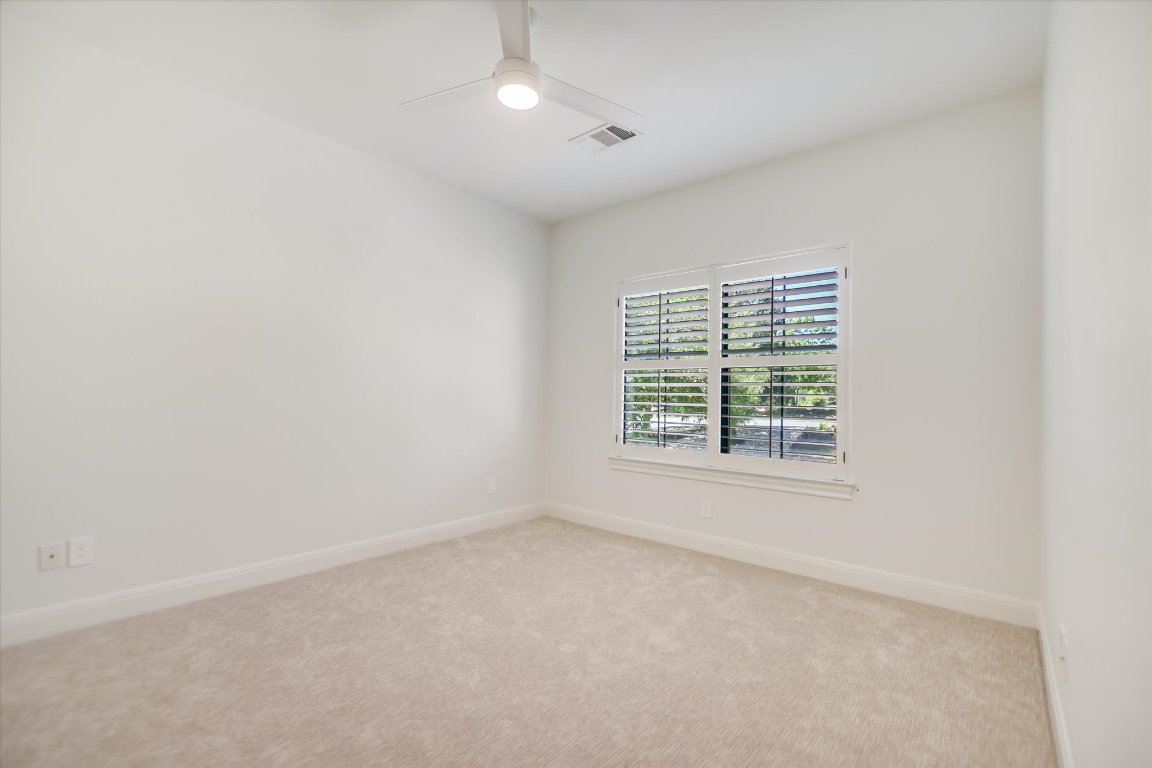 2617 University Club Drive Austin, TX 78732 - Photo 18 of 25 an empty room with a window