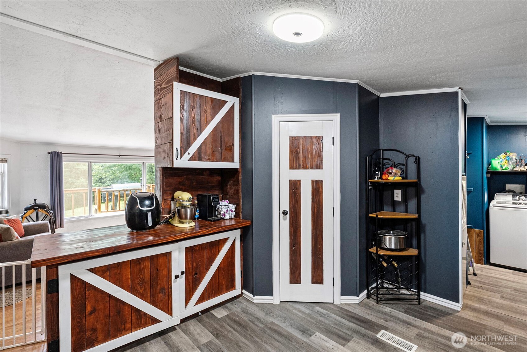 9390 Phillips Road Southeast Port Orchard, WA 98367 - Photo 8 of 35