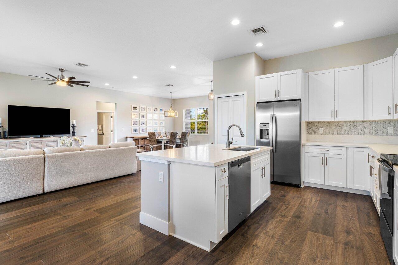 14570 85th Road North The Acreage, FL 33470 - Photo 15 of 48 016-1457085thRoadNorth-Westlake-FL-33470