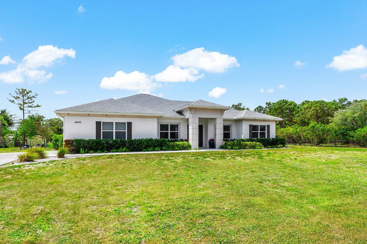 14570 85th Road North The Acreage, FL 33470 - Photo 3 of 48 003-1457085thRoadNorth-Westlake-FL-33470