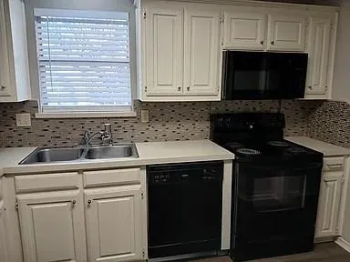 $2,100 | 3202 Foxboro Drive, Richardson, TX 75082