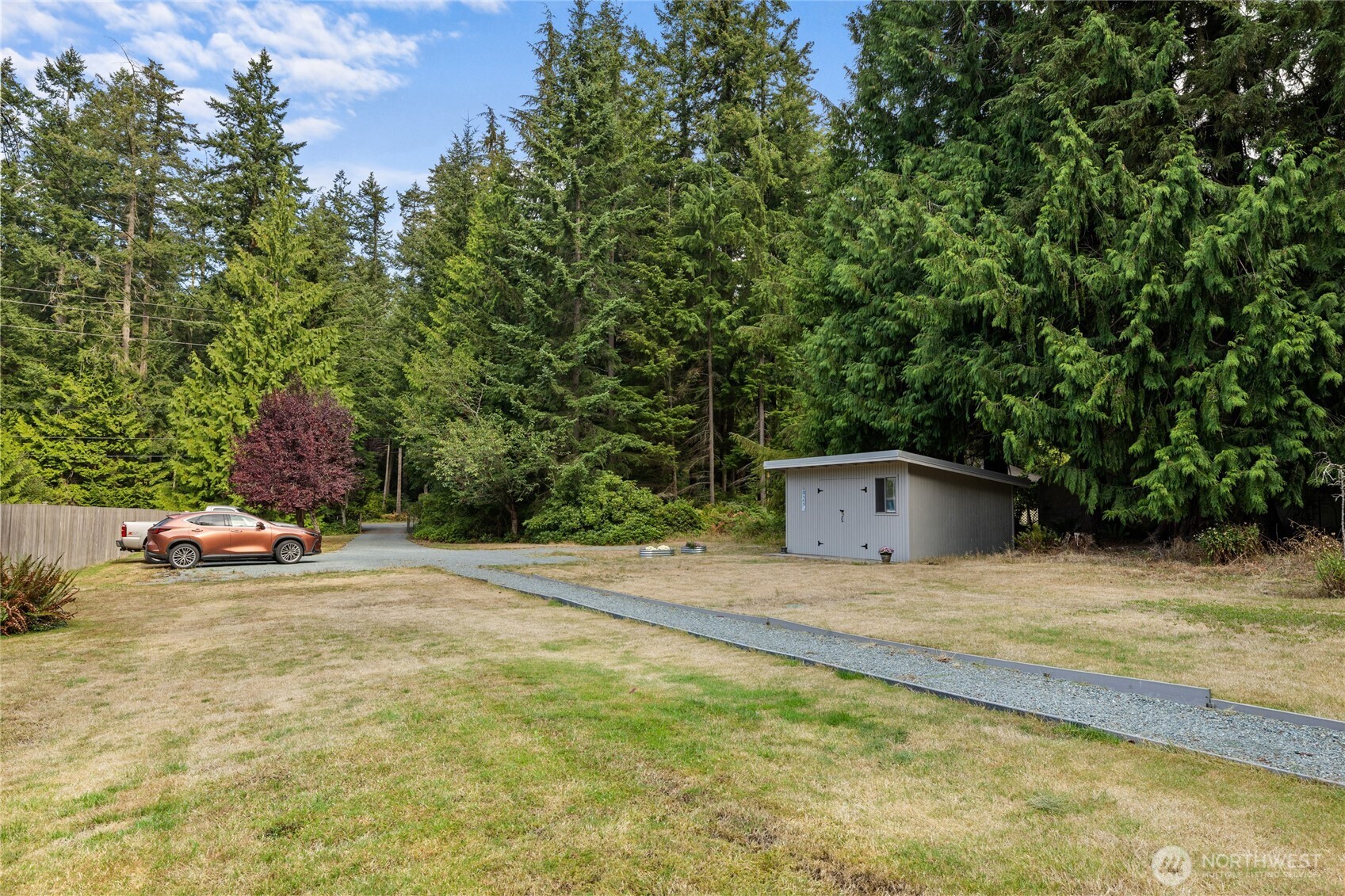 5093 East Harbor Road Freeland, WA 98249 - Photo 11 of 40 Gallery Image 11
