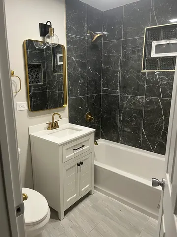 $2,500 | 8720 South May Street, Unit 2, Chicago, IL 60620