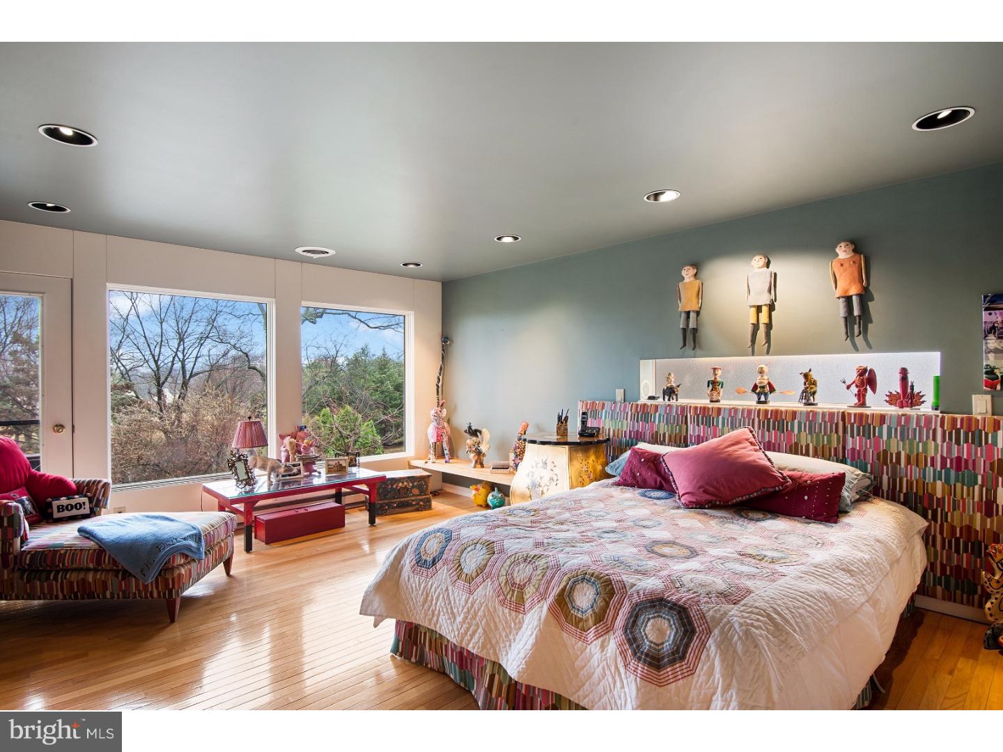 5142 Vera Cruz Road Center Valley, PA 18034 - Photo 21 of 25 Master Bedroom