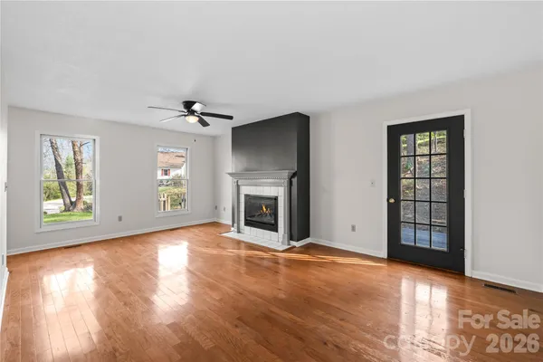 $489,900 | 10 Orchard Place, Weaverville, NC 28787