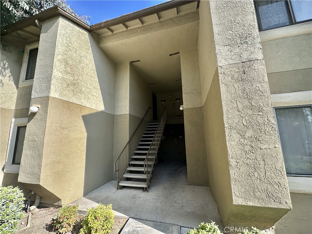 10151 Arrow, Unit 6 Rancho Cucamonga, CA 91730 - Photo 13 of 19 a view of entryway