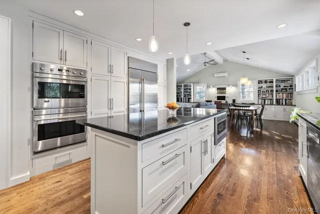 $1,425,000 | 110 Marcourt Drive, Chappaqua, NY 10514