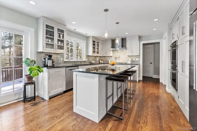 $1,425,000 | 110 Marcourt Drive, Chappaqua, NY 10514