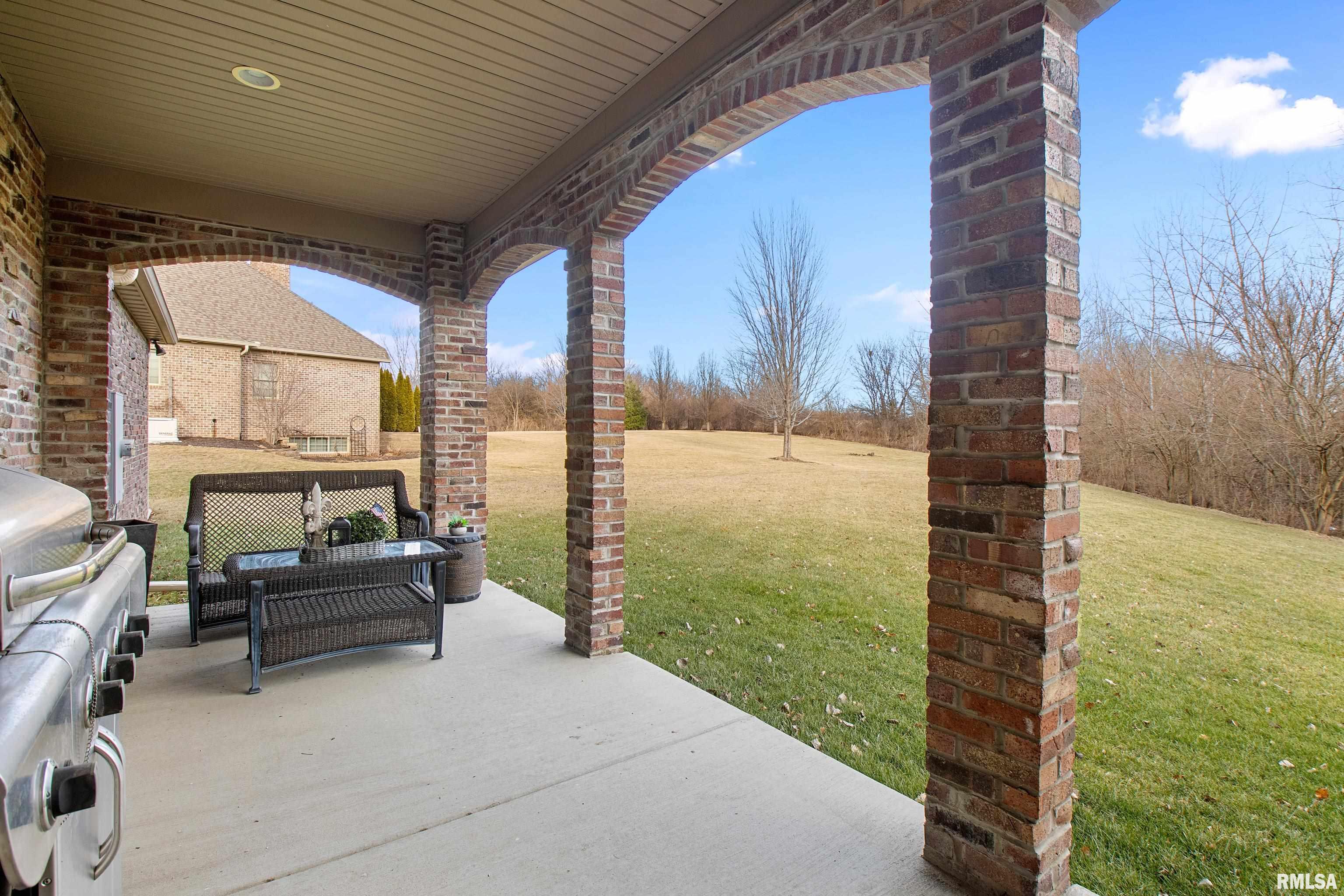 2219 West Augusta Drive Dunlap, IL 61525 - Photo 6 of 17
