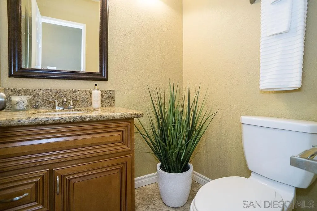 6395 Rancho Mission Road, Unit 10 San Diego, CA 92108 - Photo 12 of 25 Gallery Image 12