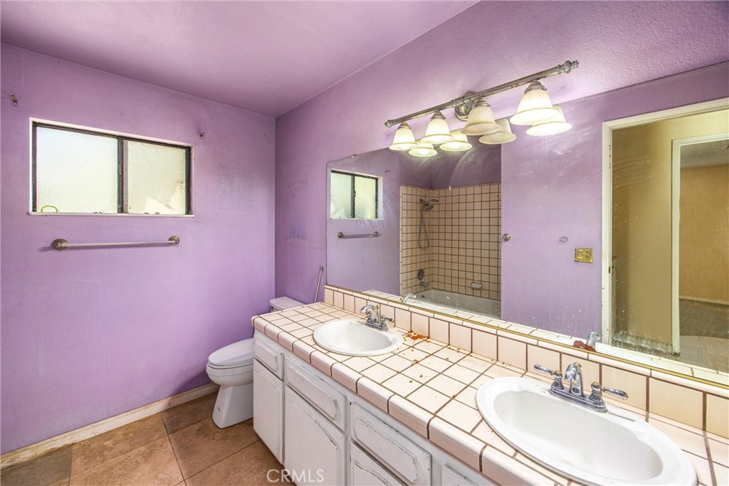 9099 Cajalco Road Corona, CA 92881 - Photo 32 of 70