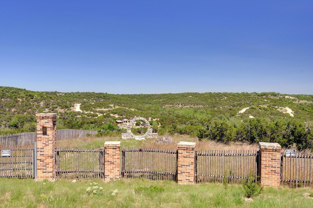 324 East Headwaters Ranch Road Kendalia, TX 78027 - Photo 56 of 61 a view of a city