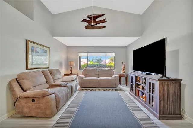 $235,000 | 3322 39th Place West, Bradenton, FL 34205