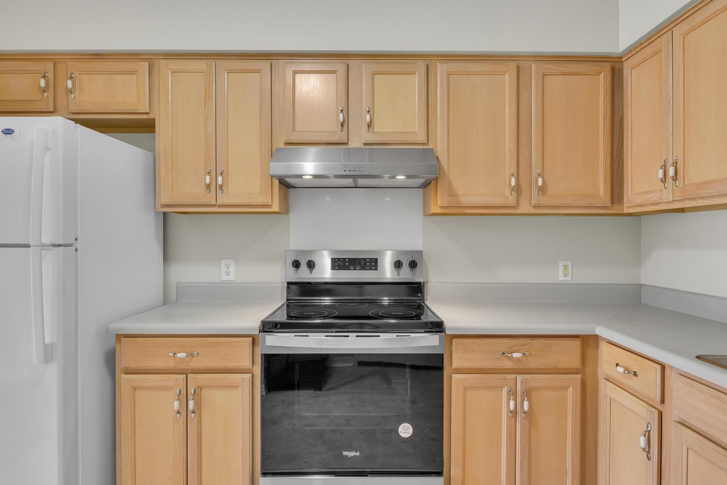 19605 Quartz Lane Robertsdale, AL 36567 - Photo 11 of 33 Kitchen