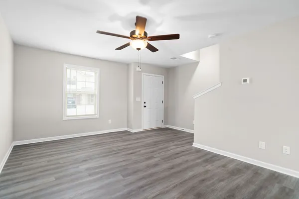 $1,095 | 931 Professional Park Drive, Unit 4E, Clarksville, TN 37040