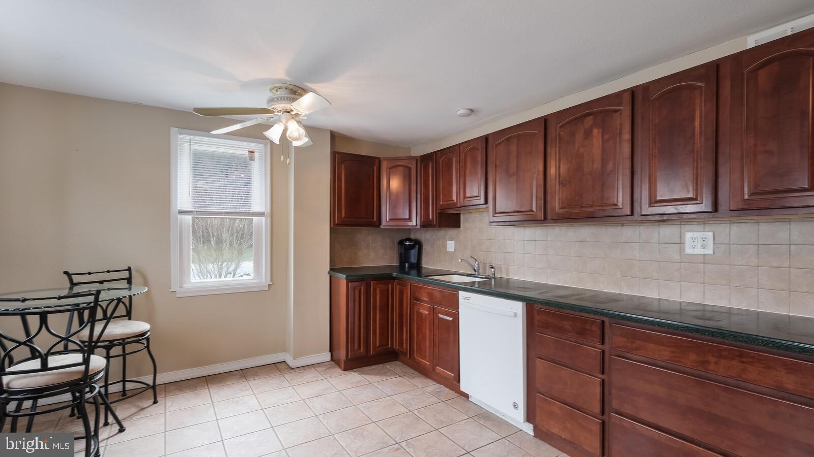 401 Dutton Mill Road Brookhaven, PA 19015 - Photo 11 of 26 Gallery Image 11