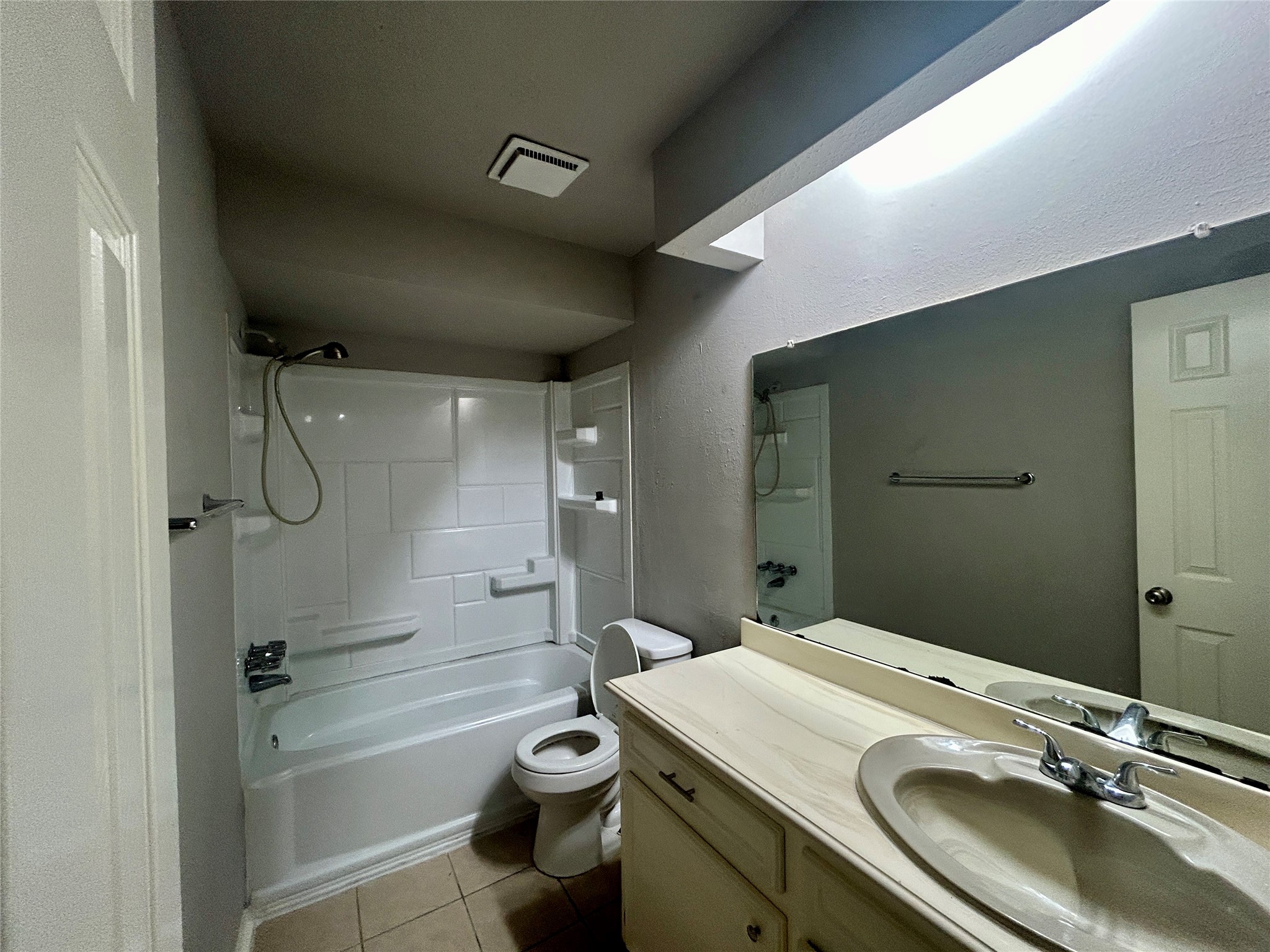 2510 Knollbrook Lane Spring, TX 77373 - Photo 16 of 24 a bathroom with a sink a toilet and shower