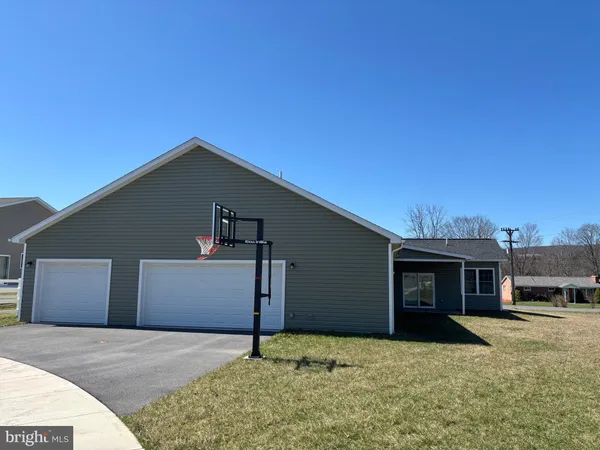 $549,500 | 93 Candlewick Court, Frostburg, MD 21532