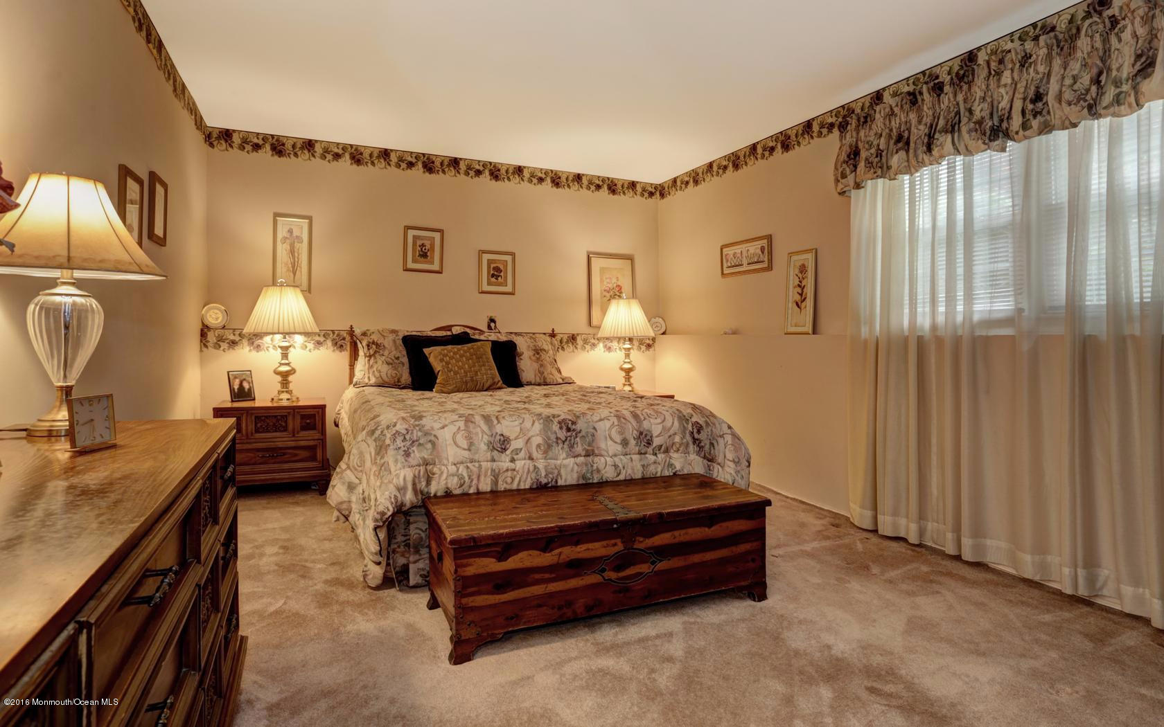 104 Aberdeen Road Aberdeen, NJ 07747 - Photo 17 of 29 Bedroom
