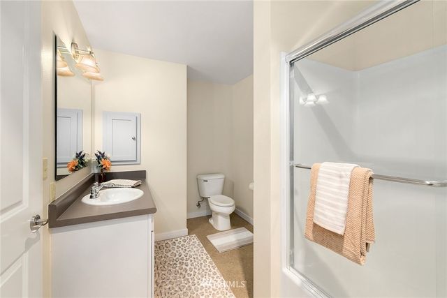 $400,000 | 300 High School Road Northeast, Unit 300, Bainbridge Island, WA 98110