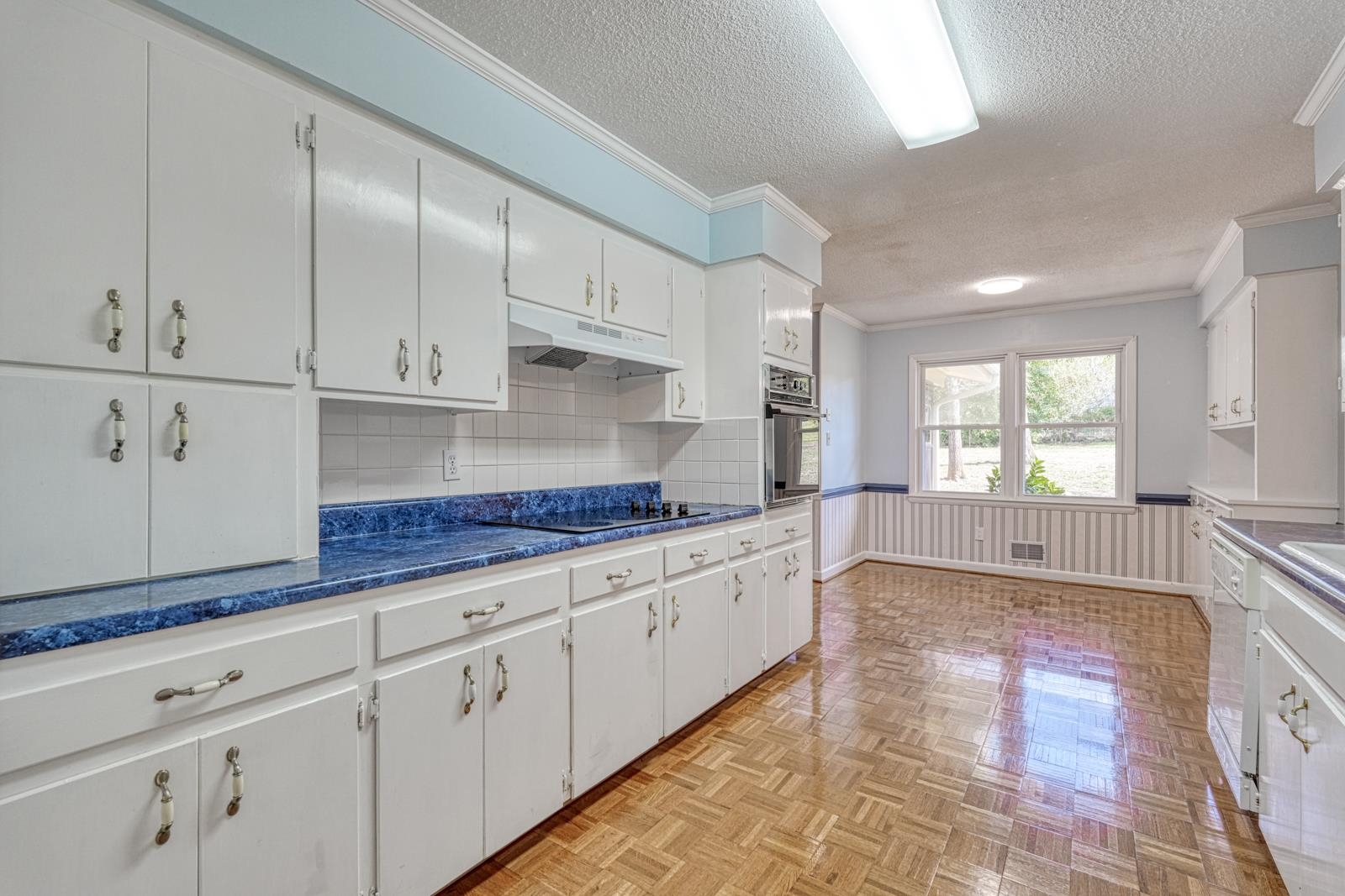 121 State Rd S-42-1630 Spartanburg, SC 29303 - Photo 3 of 35