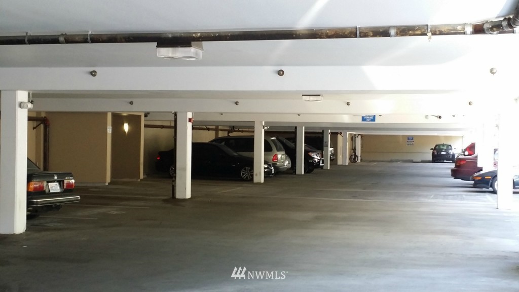 321 10th Avenue South, Unit 618 Seattle, WA 98144 - Photo 16 of 20