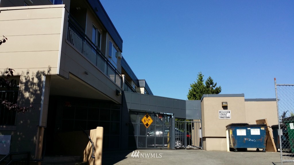 321 10th Avenue South, Unit 618 Seattle, WA 98144 - Photo 20 of 20