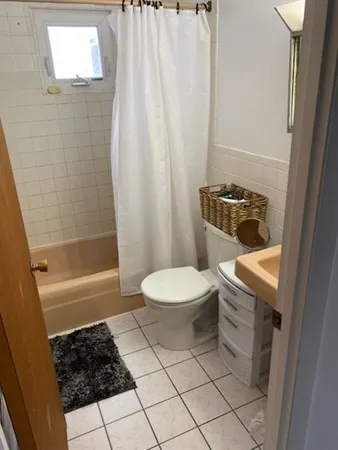 $1,650 | 86 Quarry Street, Unit 2, Quincy, MA 02169