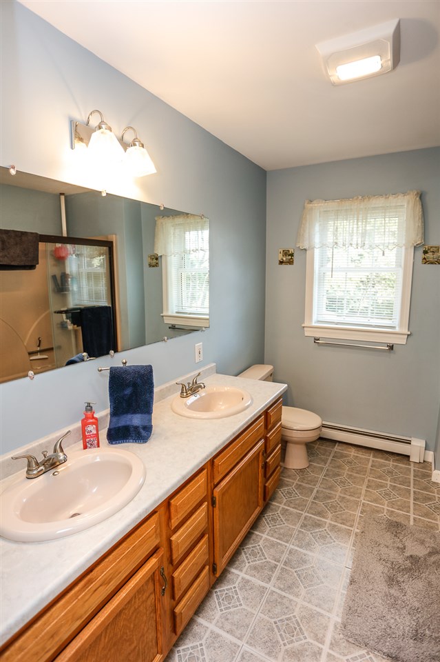 101 Knox Road Bow, NH 03304 - Photo 22 of 39