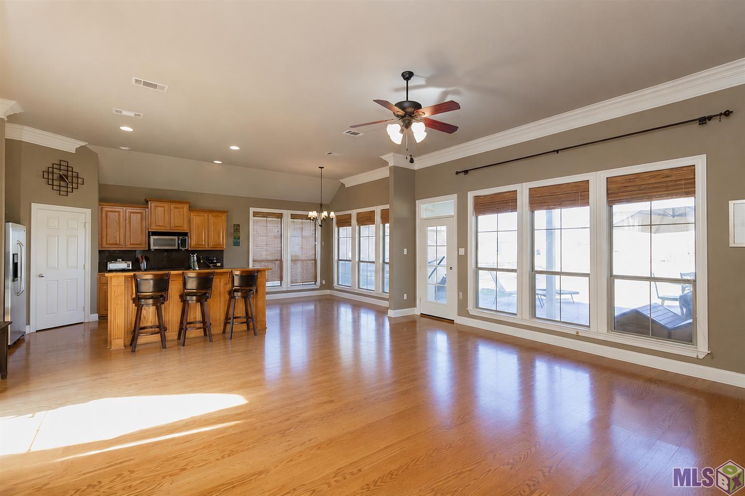 10743 Hillbrook Avenue Baton Rouge, LA 70810 - Photo 8 of 27