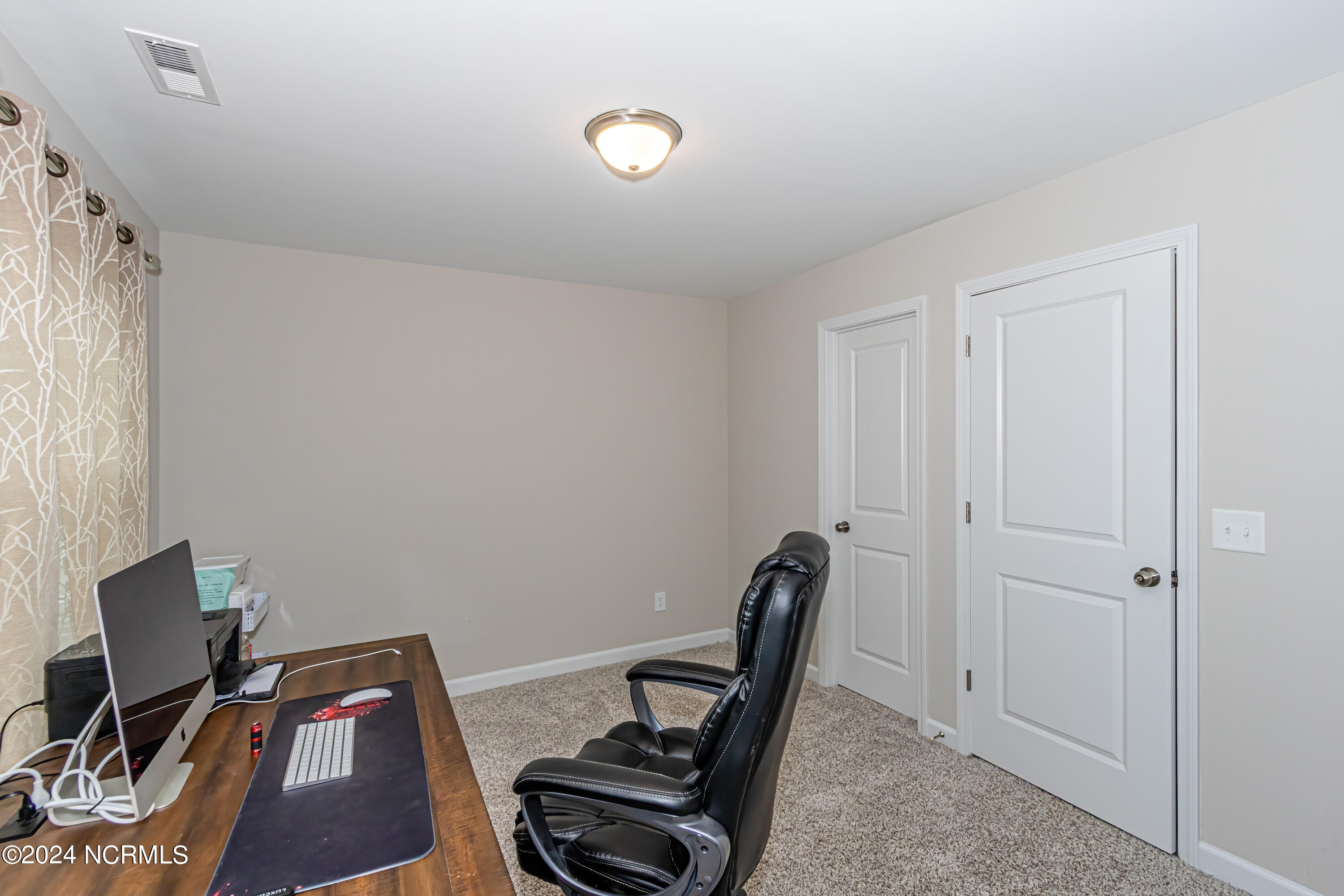 165 Hawks Point Road Jacksonville, NC 28540 - Photo 42 of 73 Bedroom 2