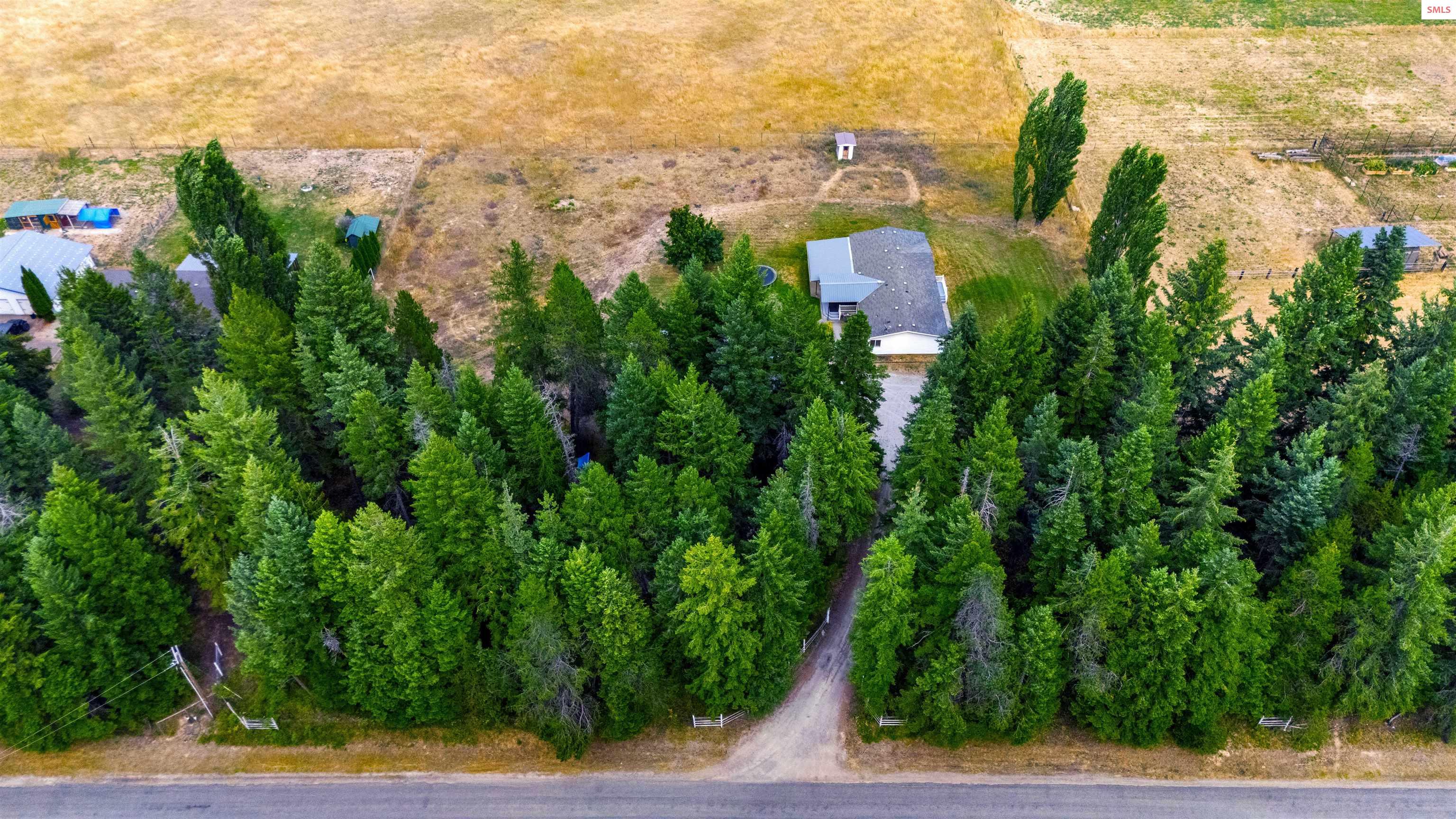3203 Paradise Valley Road Bonners Ferry, ID 83805 - Photo 2 of 27 Gallery Image 2