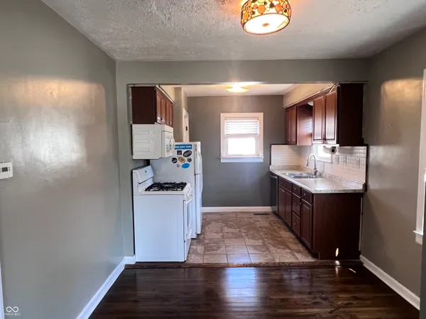 $1,750 | 1524 East 46th Street, Indianapolis, IN 46205