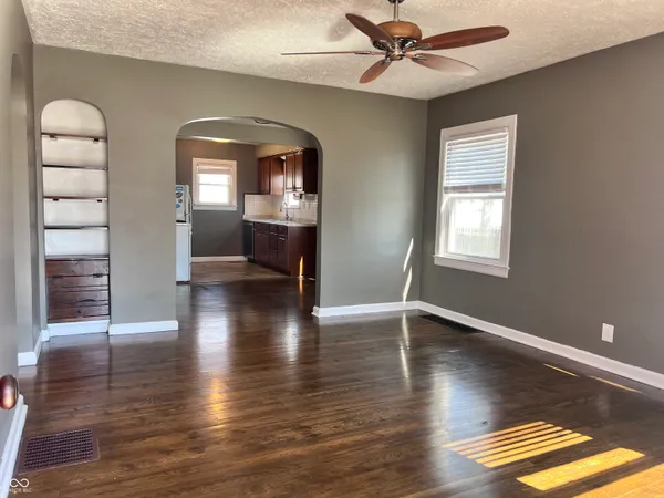 $1,750 | 1524 East 46th Street, Indianapolis, IN 46205